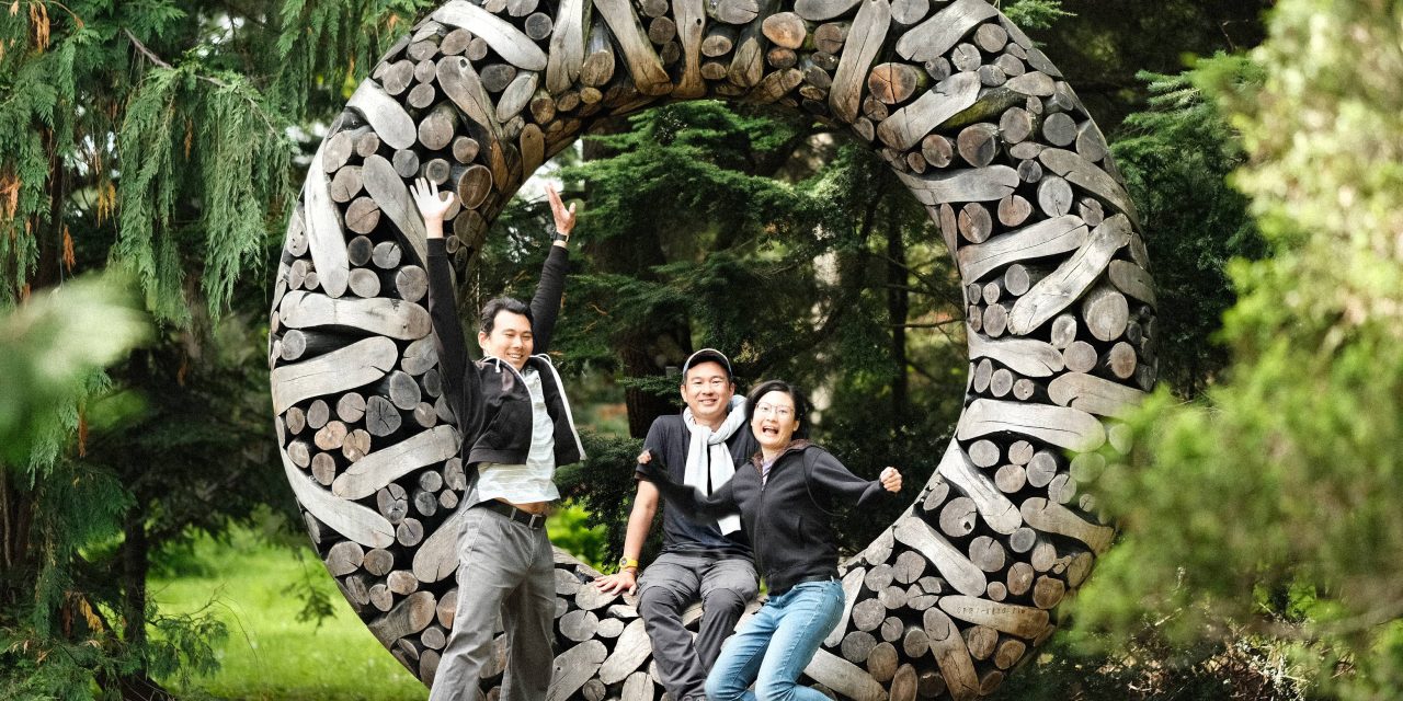 Sweden Gotherberg with Siblings