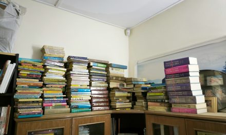 Inherited 1000 Books